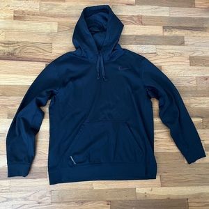 Men’s thermafit Nike sweatshirt